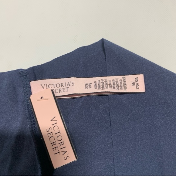 Victoria's Secret PINK Navy Thong Panties Underwear- P152 Med - Picture 4 of 8